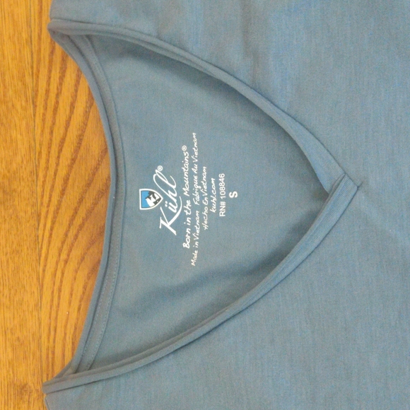 Kuhl Sleeveless V-neck Neutral Loose Fit T-Shirt Men's, S - Picture 2 of 4